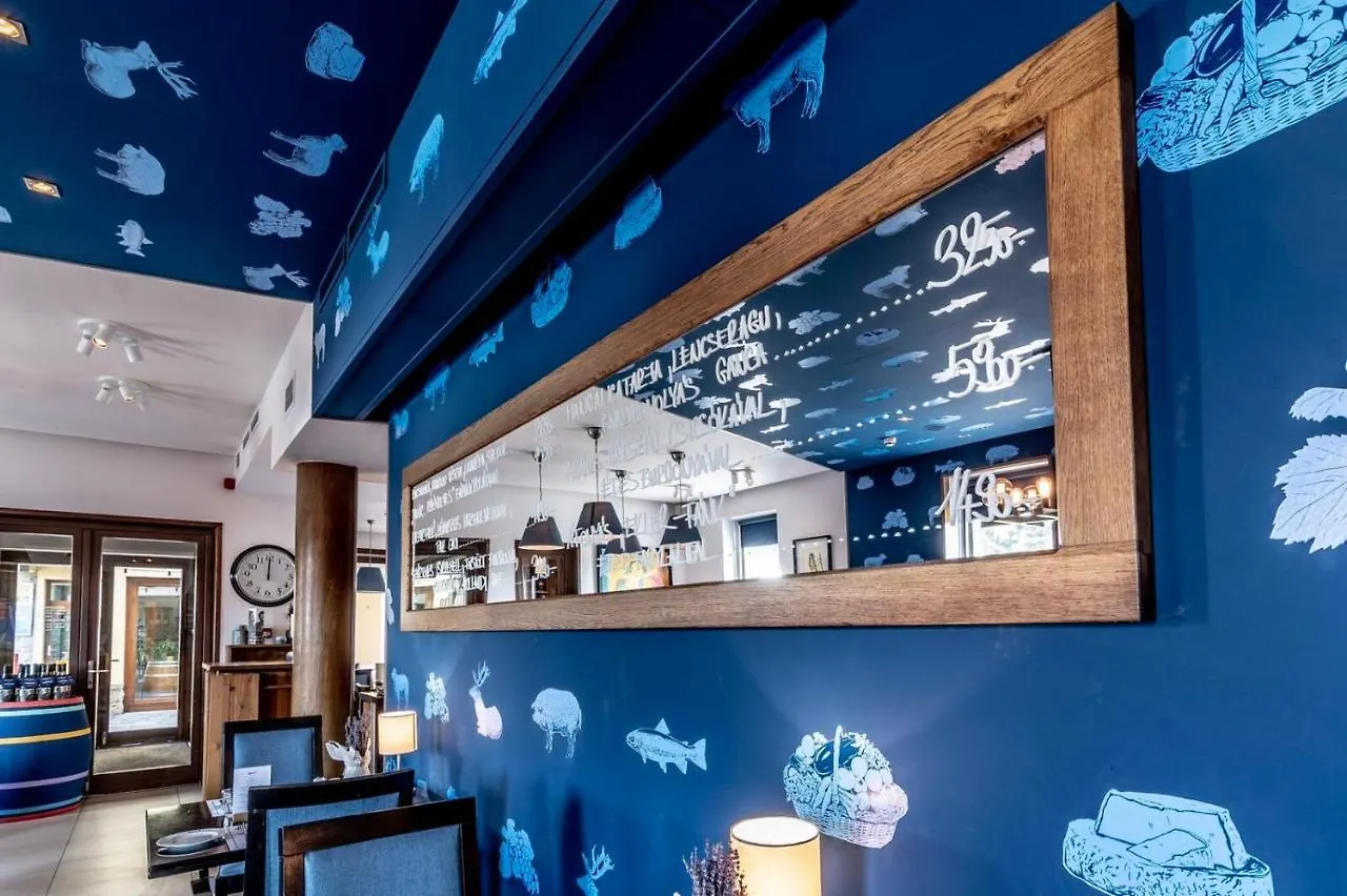 Imola Udvarhaz Dessert Hotel Eger