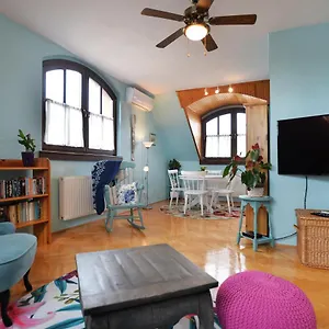 Mi12 Apartament
