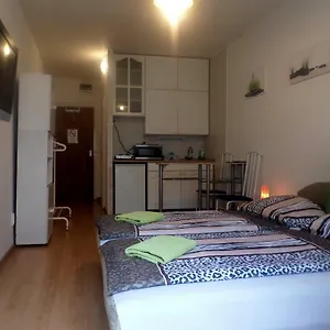 https://apartments-leslie.inbudapesthotels.com